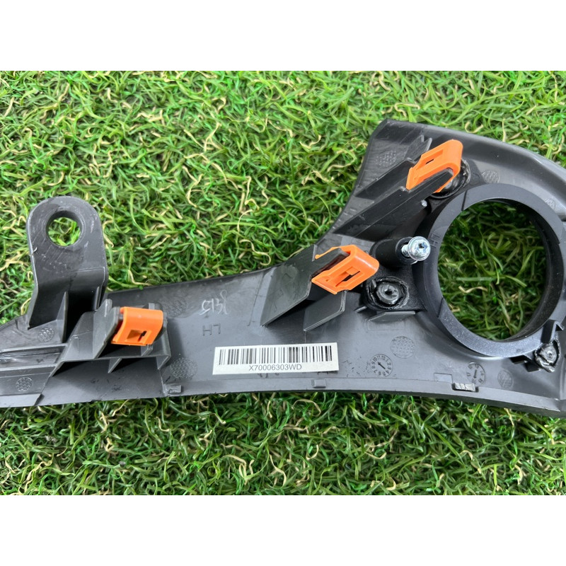 Декоративная накладка торпедо (салон) Jeep Grand Cherokee WK2 2017 3.6 5QW24AAAAC