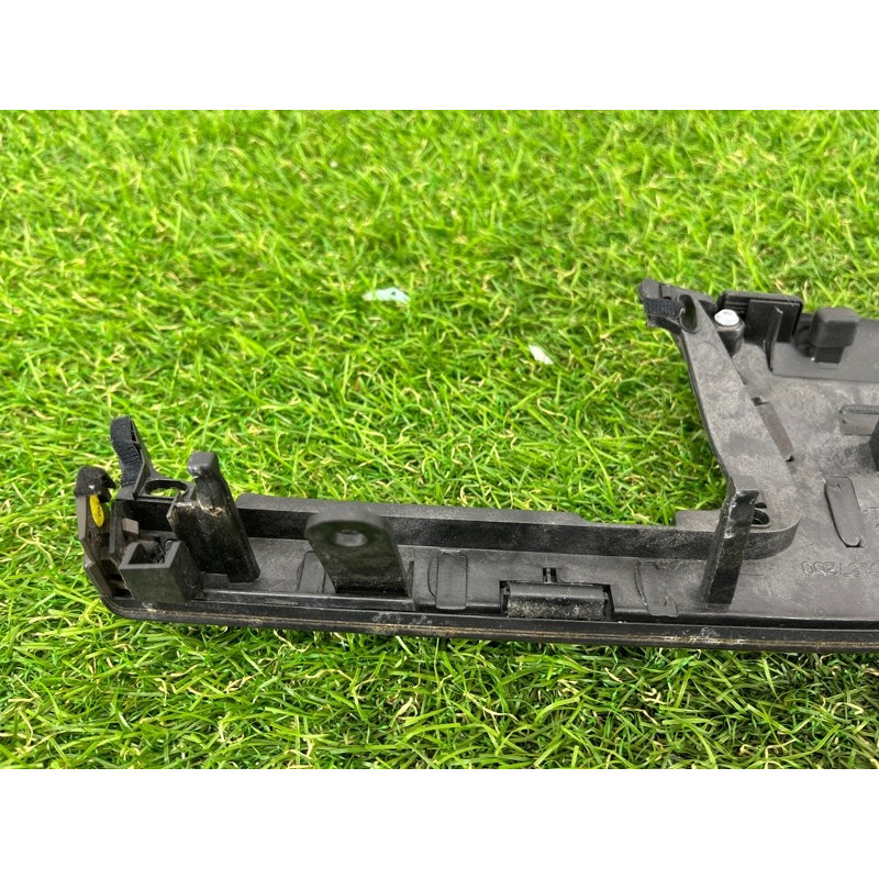 Декоративная накладка торпедо (салон) AUDI A7 4G 2013 3.0 CGXB 4G8853190BALE2