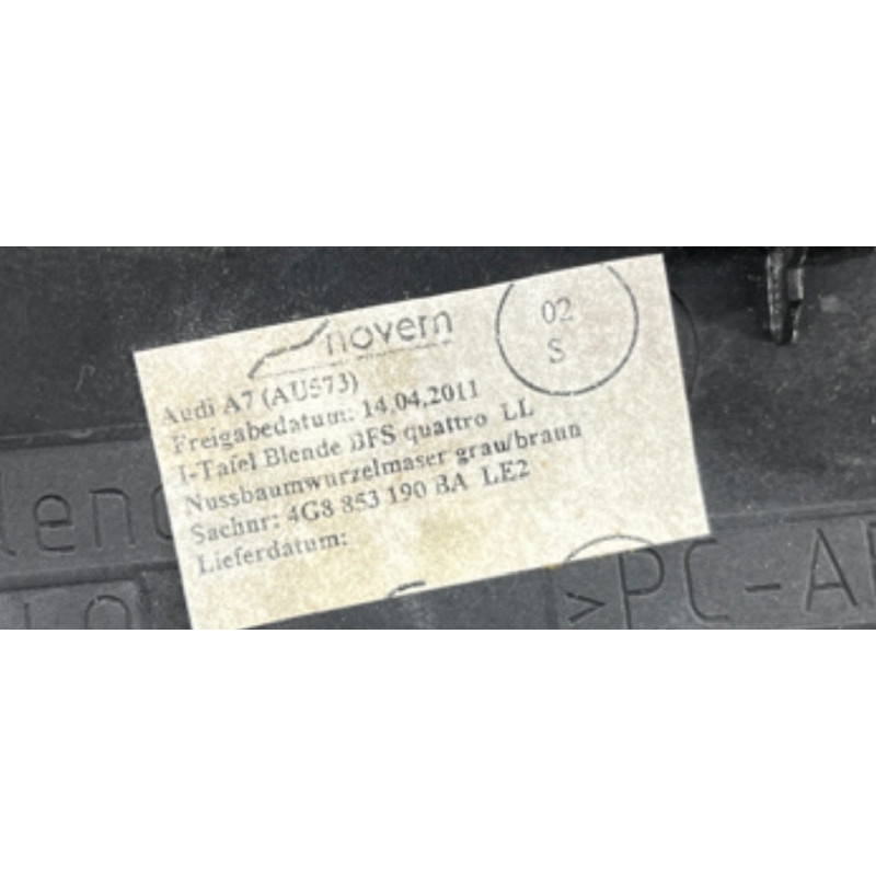 Декоративная накладка торпедо (салон) AUDI A7 4G 2013 3.0 CGXB 4G8853190BALE2