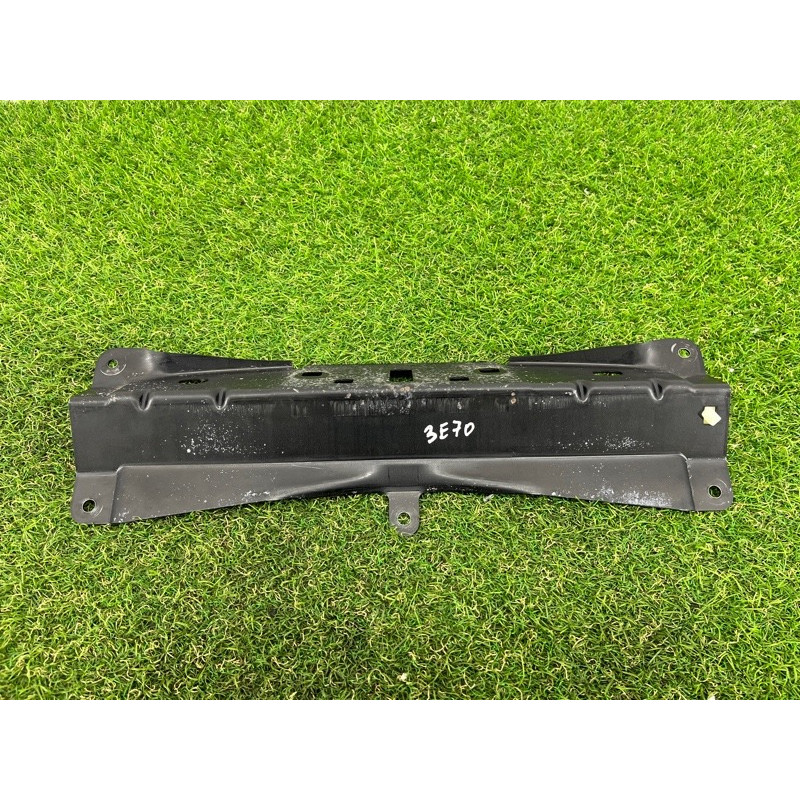 Кронштейн замка багажника (кузов і елементи) BMW X5 E70 2008 3.0 N52N 51247149618