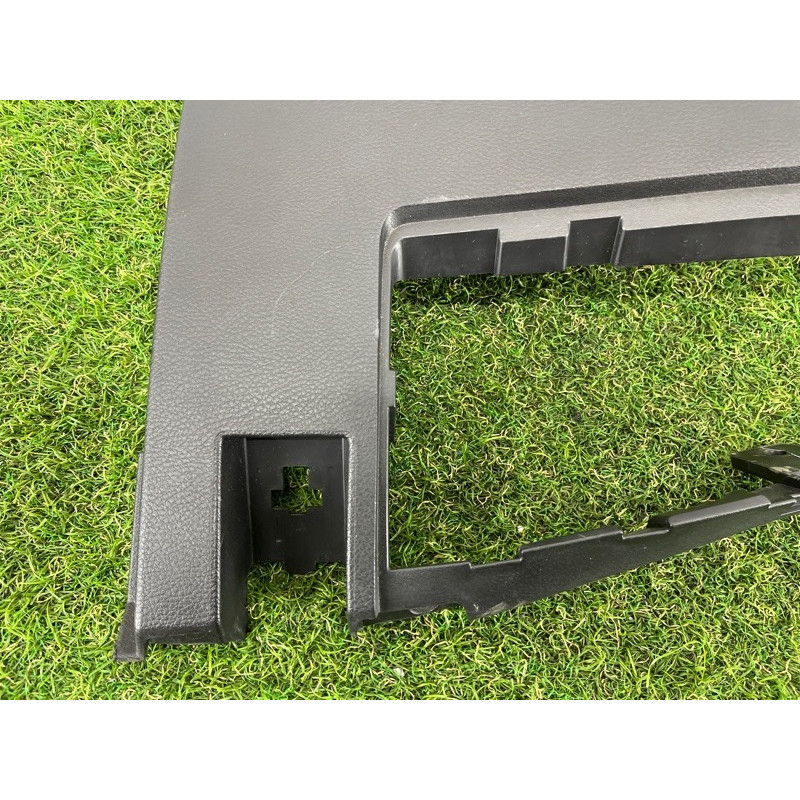 Накладка торпедо нижняя (салон) Jeep Grand Cherokee WK2 2017 3.6 5MT27DX9AA