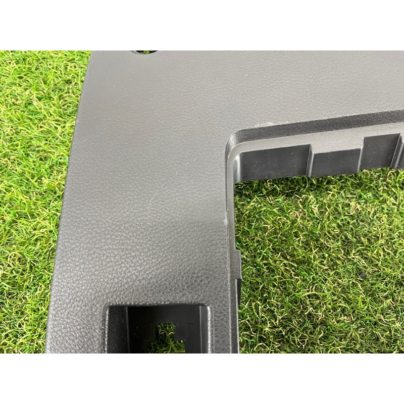 Накладка торпедо нижняя (салон) Jeep Grand Cherokee WK2 2017 3.6 5MT27DX9AA