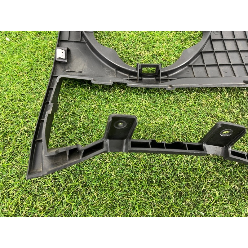 Накладка торпедо нижняя (салон) Jeep Grand Cherokee WK2 2017 3.6 5MT27DX9AA