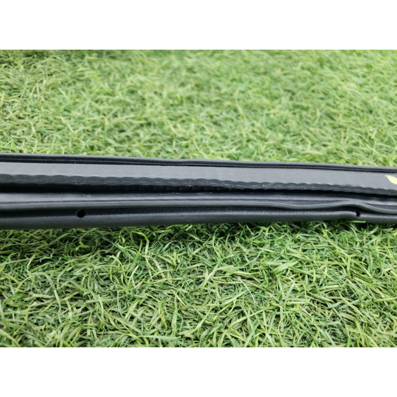 Уплотнитель проема двери (кузов и элементы) Cadillac Xt5 1 2016 3.6 84057841