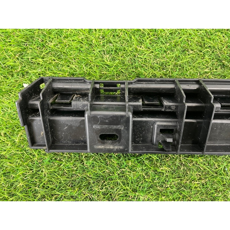 Крепление порога (кузов и элементы) BMW 5-series F10 2011 3.0 51777184777