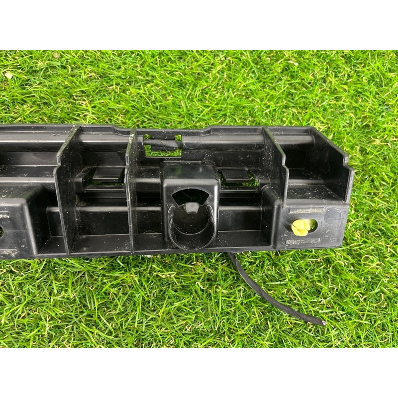 Крепление порога (кузов и элементы) BMW 5-series F10 2011 3.0 51777184777
