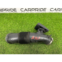 Патрубок воздушного фильтра