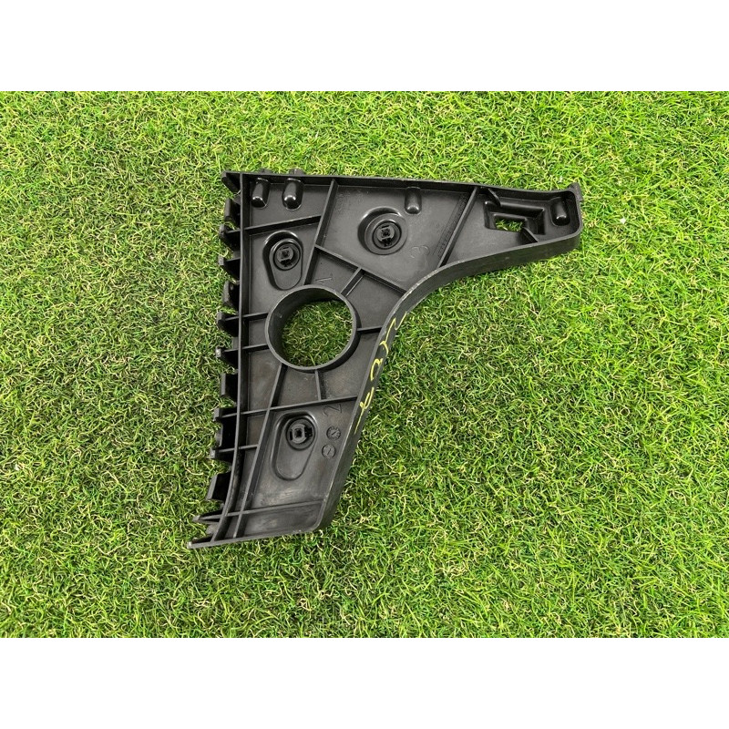 Крепление бампера (кузов и элементы) AUDI A7 4G 2013 3.0 CGXB 4G8807454A