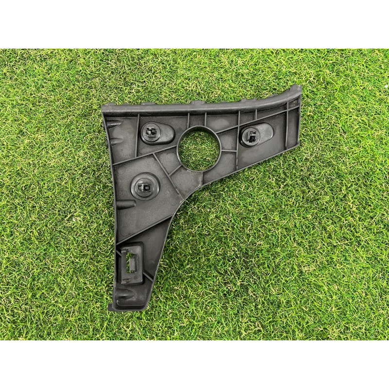 Крепление бампера (кузов и элементы) AUDI A7 4G 2013 3.0 CGXB 4G8807454A