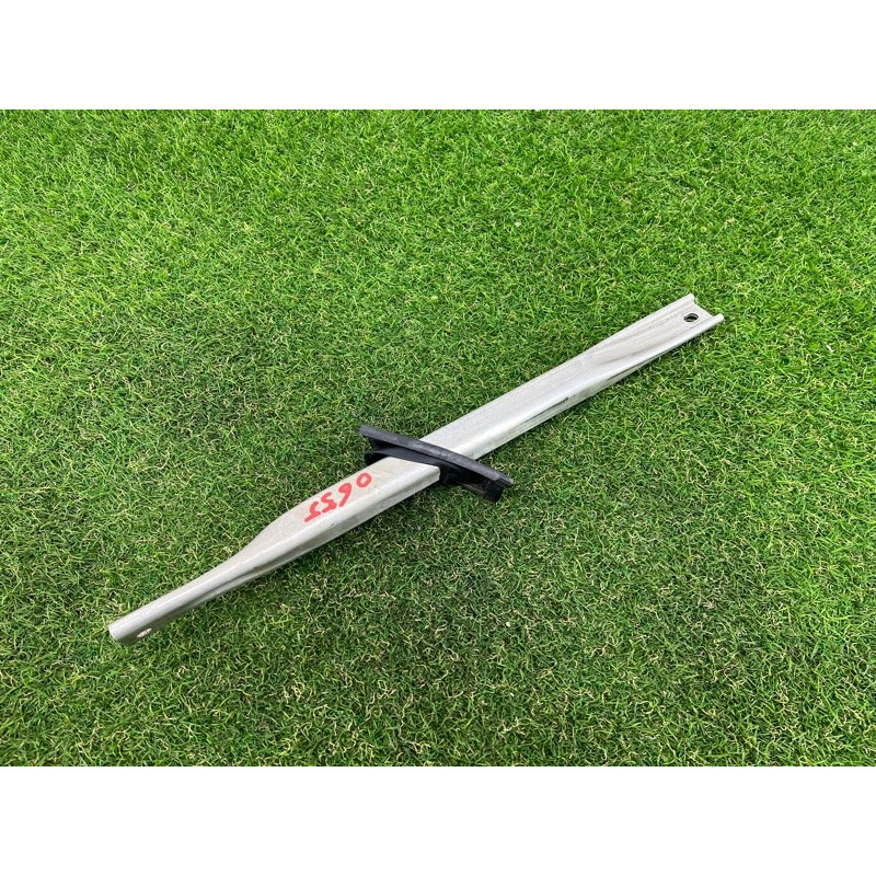 Распорка передней панели (кузов и элементы) AUDI A4 B9 2017 2.0 8W0805646