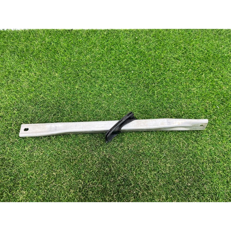 Распорка передней панели (кузов и элементы) AUDI A4 B9 2017 2.0 8W0805646