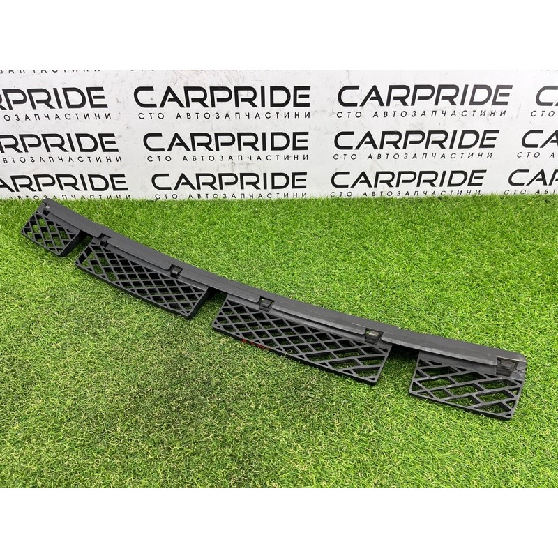 Крепление бампера (кузов и элементы) Volkswagen Touareg FL 2015 3.6 7P6807863A