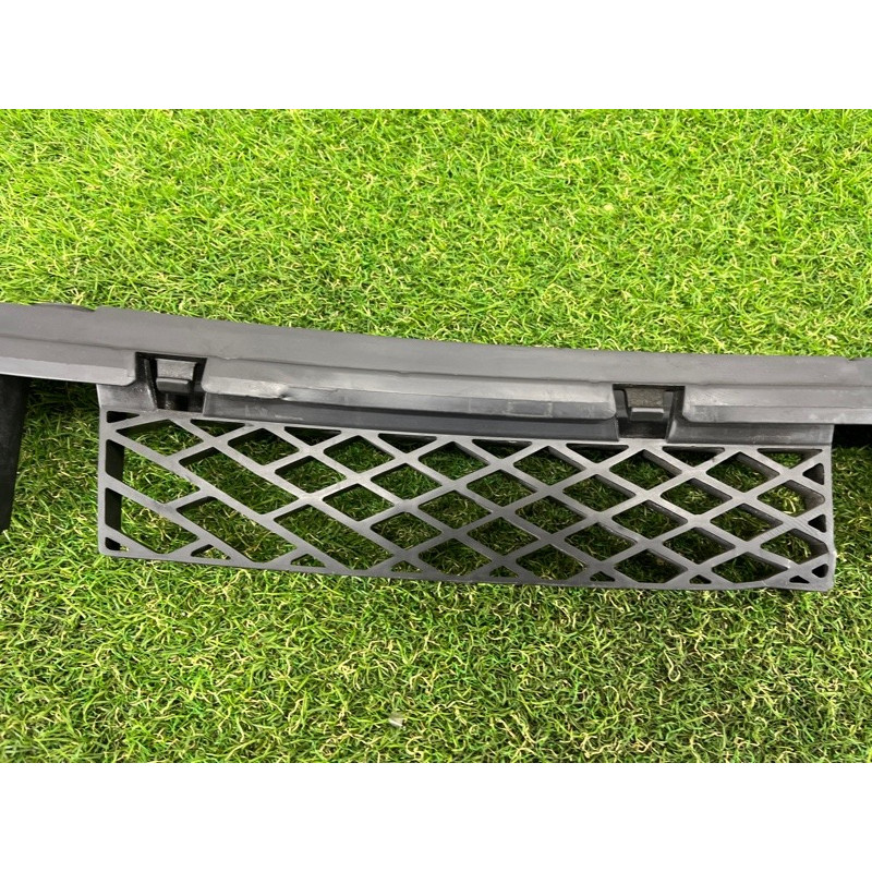 Крепление бампера (кузов и элементы) Volkswagen Touareg FL 2015 3.6 7P6807863A