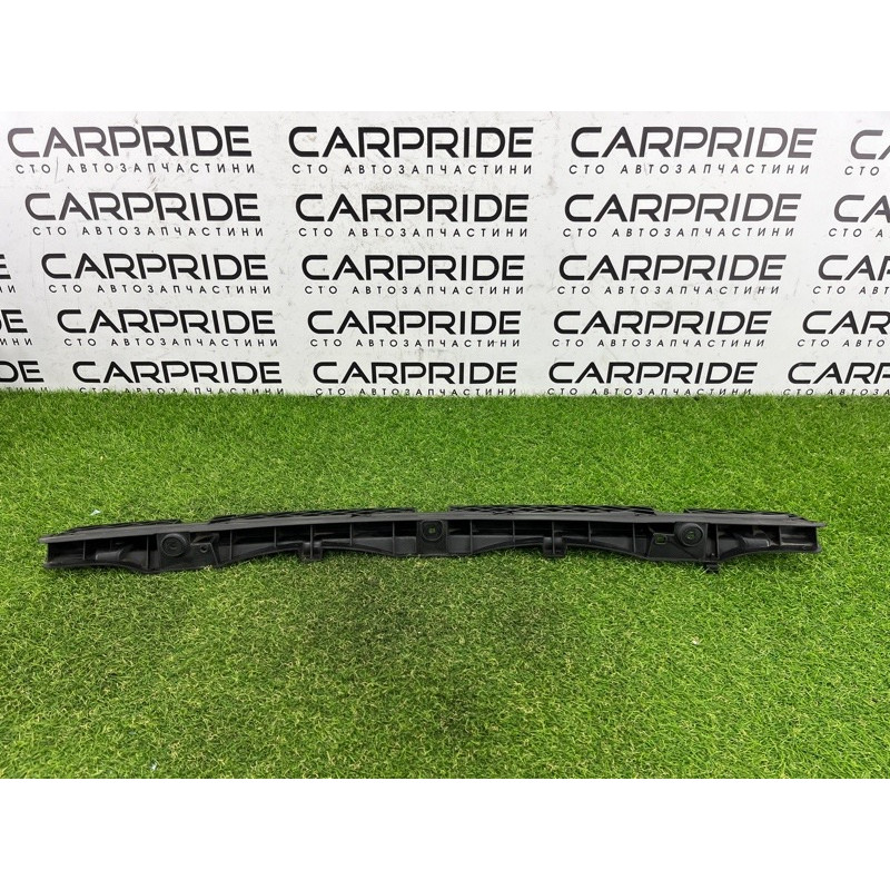 Крепление бампера (кузов и элементы) Volkswagen Touareg FL 2015 3.6 7P6807863A