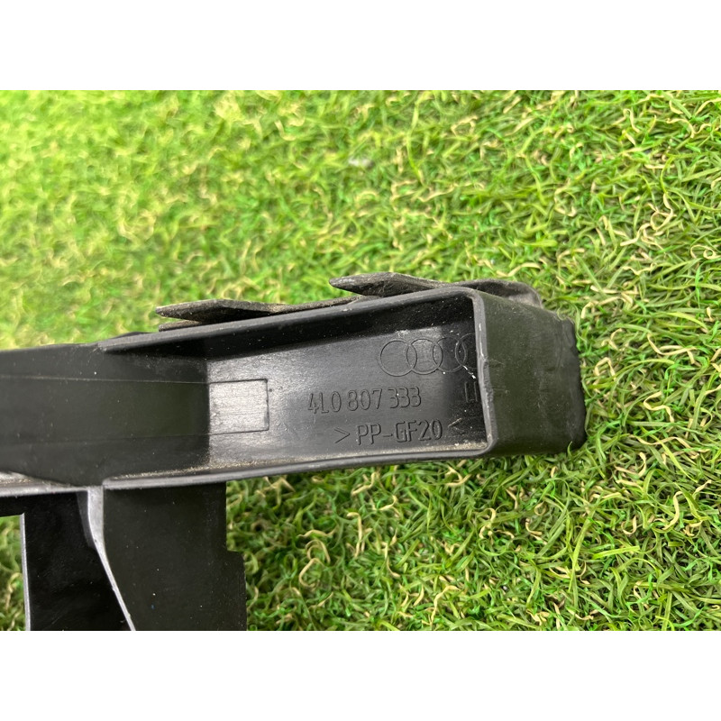 Крепление бампера (кузов и элементы) AUDI Q7 4L 2007 3.6 4L0807333A