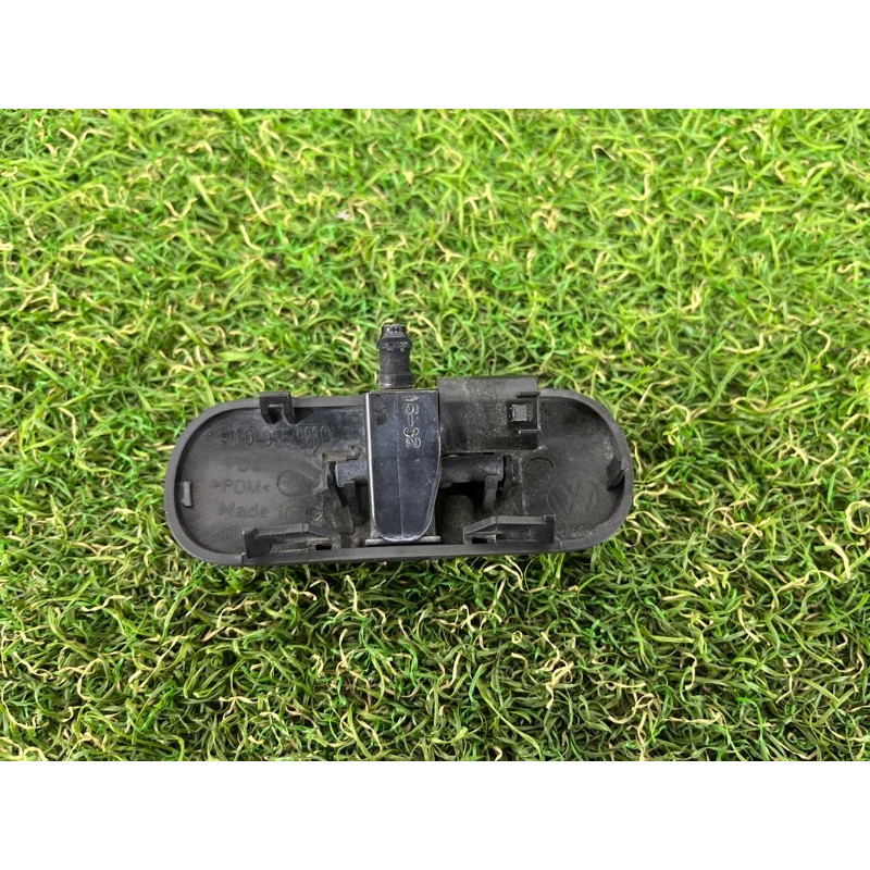 Форсунка омивача (кузов і елементи) Volkswagen Passat B7 2016 1.8 5M0955986C9B9