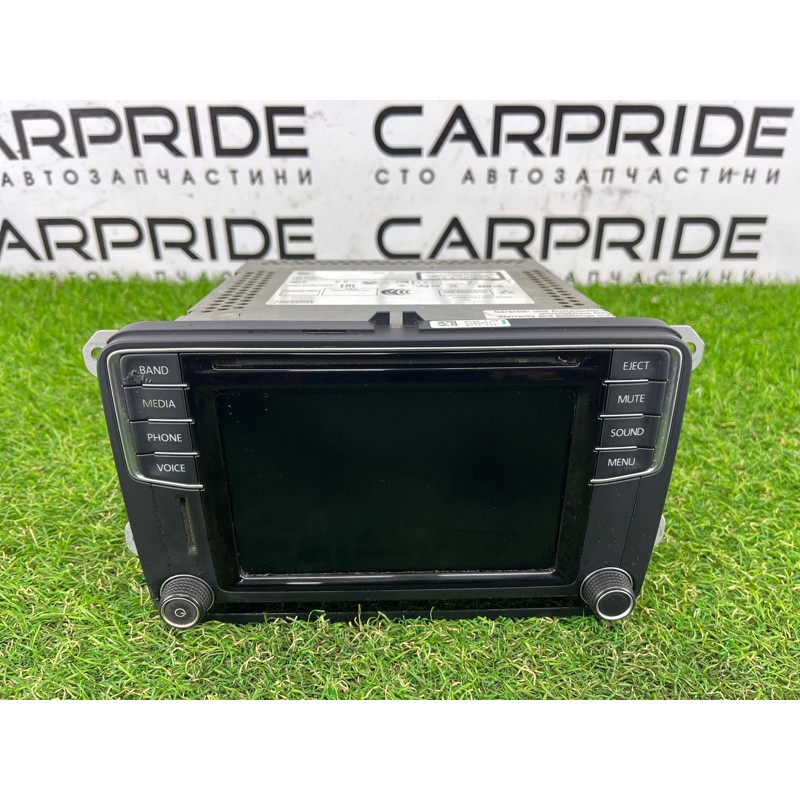 Магнітола (електрика) Volkswagen Passat B7 2016 1.8 5C0035200A