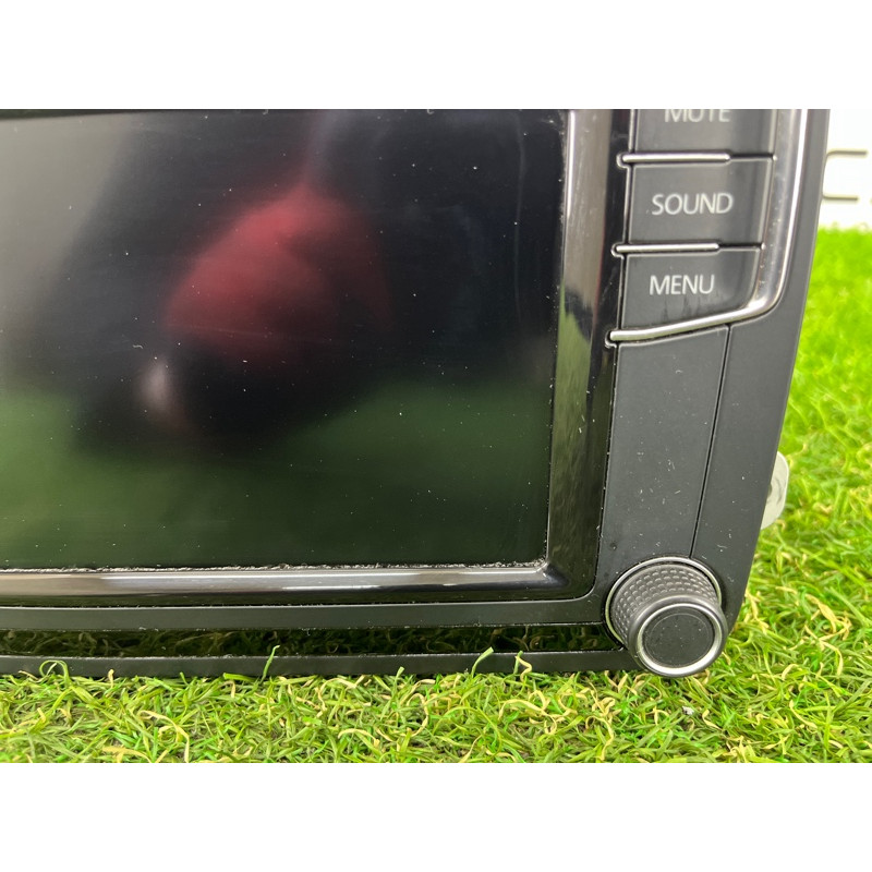 Магнітола (електрика) Volkswagen Passat B7 2016 1.8 5C0035200A