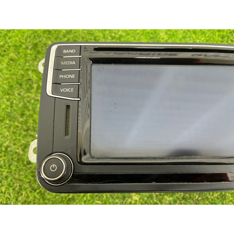 Магнітола (електрика) Volkswagen Passat B7 2016 1.8 5C0035200A