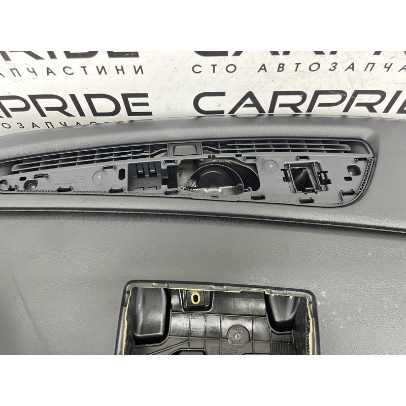 Торпеда (салон) AUDI A3 8V 2015 1.8 8V1857001HGWI