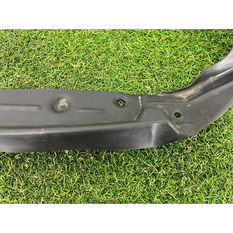 Уплотнитель крыла (кузов и элементы) AUDI Q7 4L 2007 3.6 4L0821111