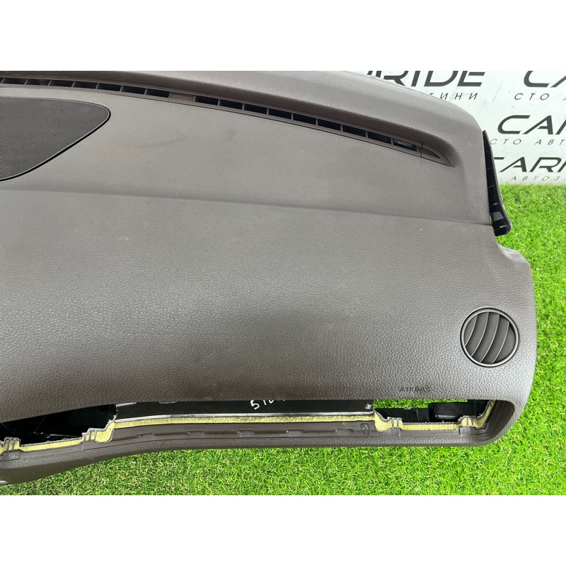 Торпеда (салон) Volkswagen Touareg NF 2012 3.0 7P1857003GHA3