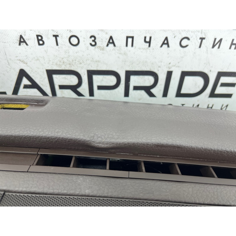 Торпеда (салон) Volkswagen Touareg NF 2012 3.0 7P1857003GHA3