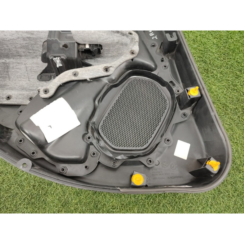 Дверна карта (салон) Jeep Renegade BU 2020 2.4 6ZY38LXHAA