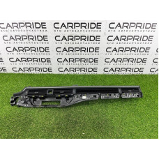 Центральный дефлектор салона