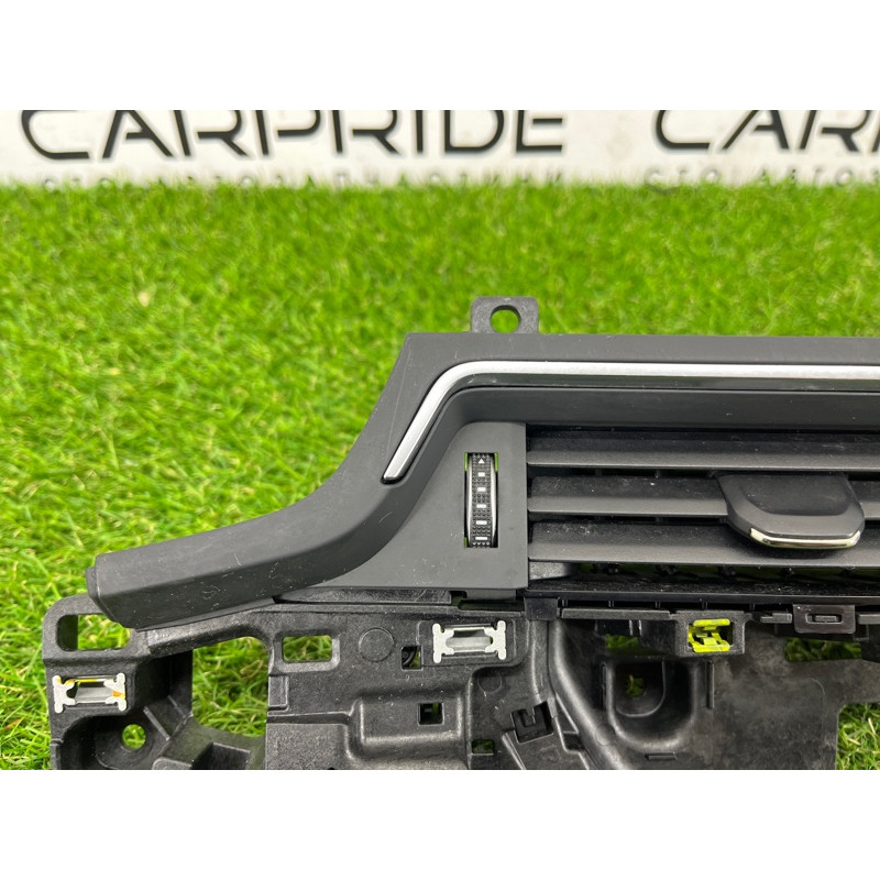 Центральный дефлектор салона (салон) AUDI A4 B9 2017 2.0 8W1820902E6PS