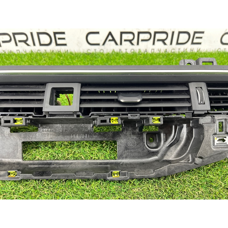 Центральный дефлектор салона (салон) AUDI A4 B9 2017 2.0 8W1820902E6PS