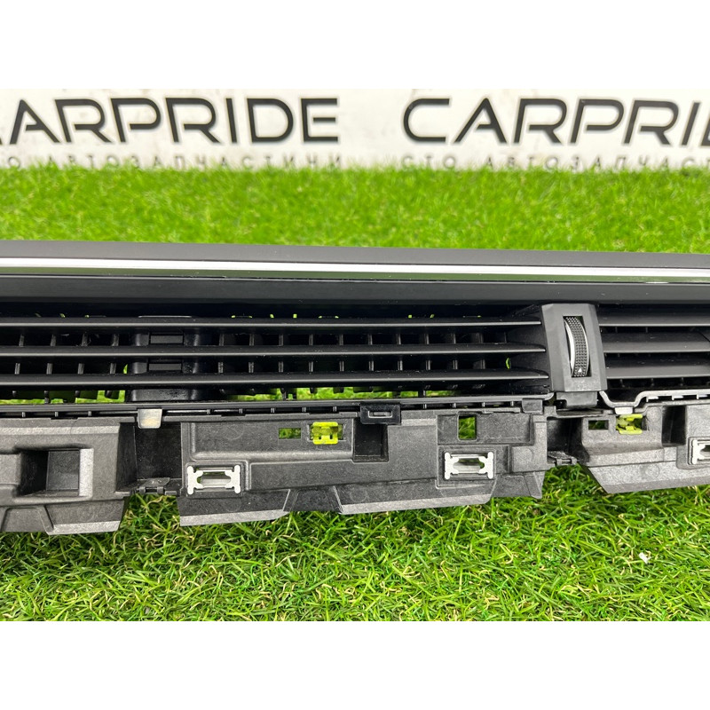 Центральный дефлектор салона (салон) AUDI A4 B9 2017 2.0 8W1820902E6PS