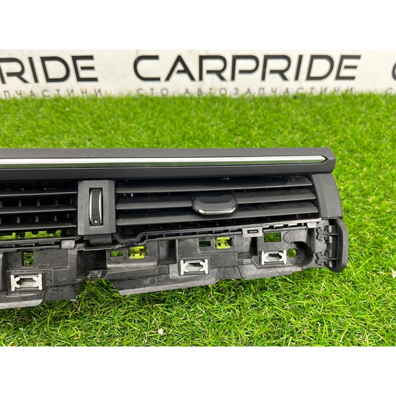 Центральный дефлектор салона (салон) AUDI A4 B9 2017 2.0 8W1820902E6PS