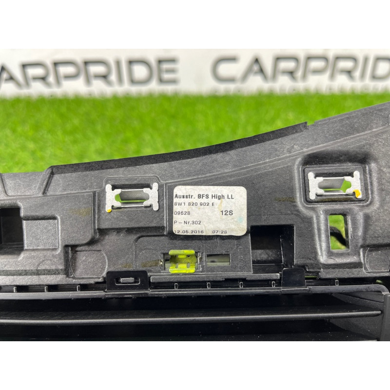 Центральный дефлектор салона (салон) AUDI A4 B9 2017 2.0 8W1820902E6PS