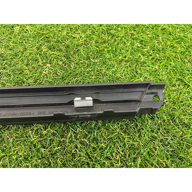 Накладка на поріг (кузов і елементи) PORSCHE CAYENNE 958 2012 4.8 958559539009B9