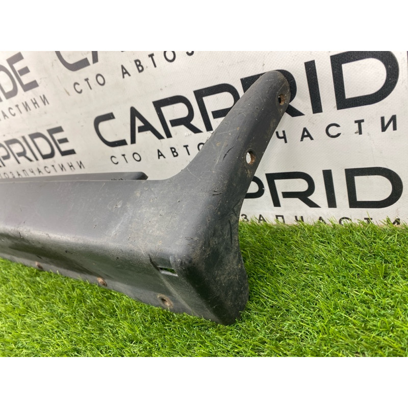 Накладка на порог (кузов и элементы) Mitsubishi Galant 8 2.4GDI MR214154