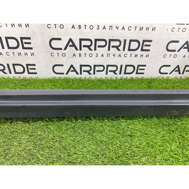 Накладка на порог (кузов и элементы) Mitsubishi Galant 8 2.4GDI MR214154