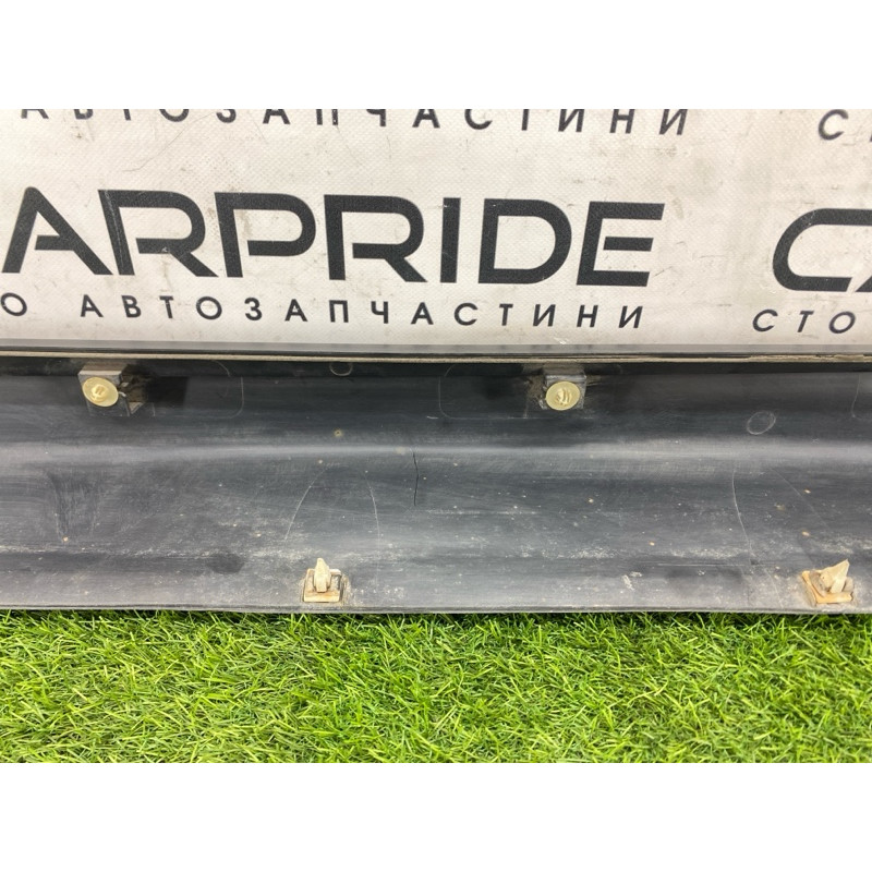 Накладка на порог (кузов и элементы) Mitsubishi Galant 8 2.4GDI MR214154