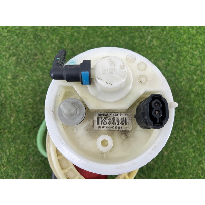 Датчик уровня топлива (электрика / датчики) BMW X5 E70 2008 4.8 N62/TU 16117195469