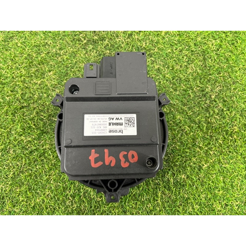 Мотор печки (отопление и кондиционирование) AUDI A4 B9 2017 2.0 4M1820021