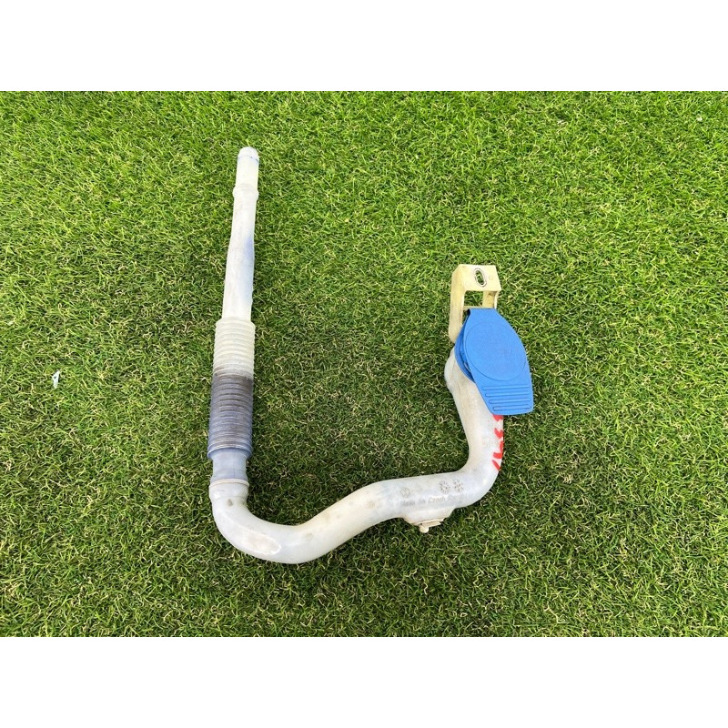 Горловина бачка омывателя (кузов и элементы) Volkswagen Touareg FL 2015 3.6 7P6955463