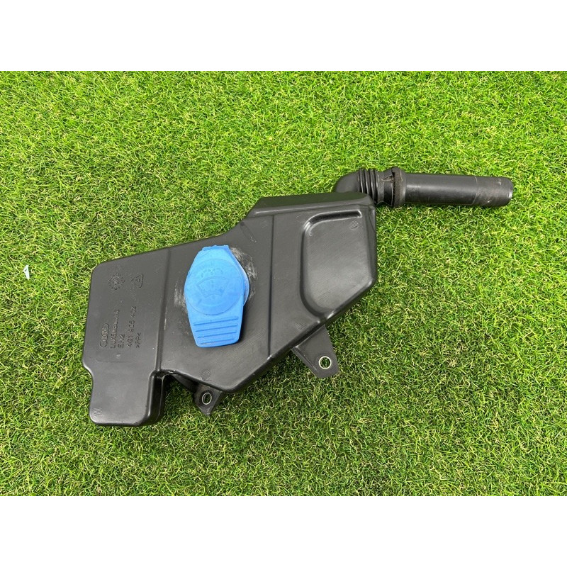 Горловина бачка омывателя (кузов и элементы) AUDI A7 4G 2013 3.0 CGXB 4G1955463