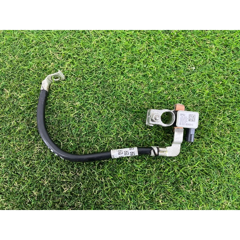 Клема мінусова (електрика) BMW 5-series G30 2017 2.0 B46B20 61216840519