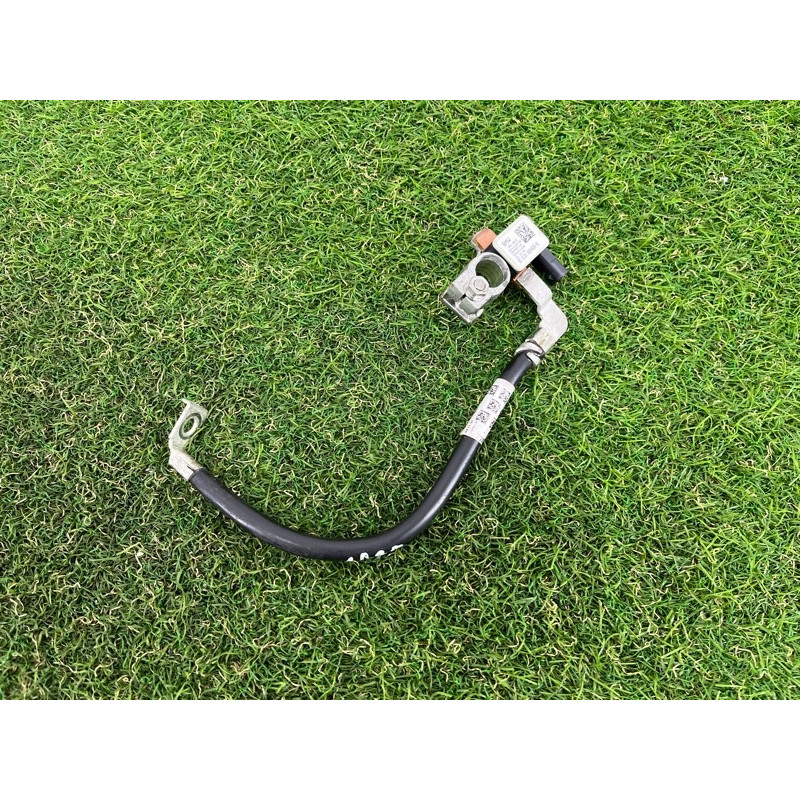 Клема мінусова (електрика) BMW 5-series G30 2017 2.0 B46B20 61216840519