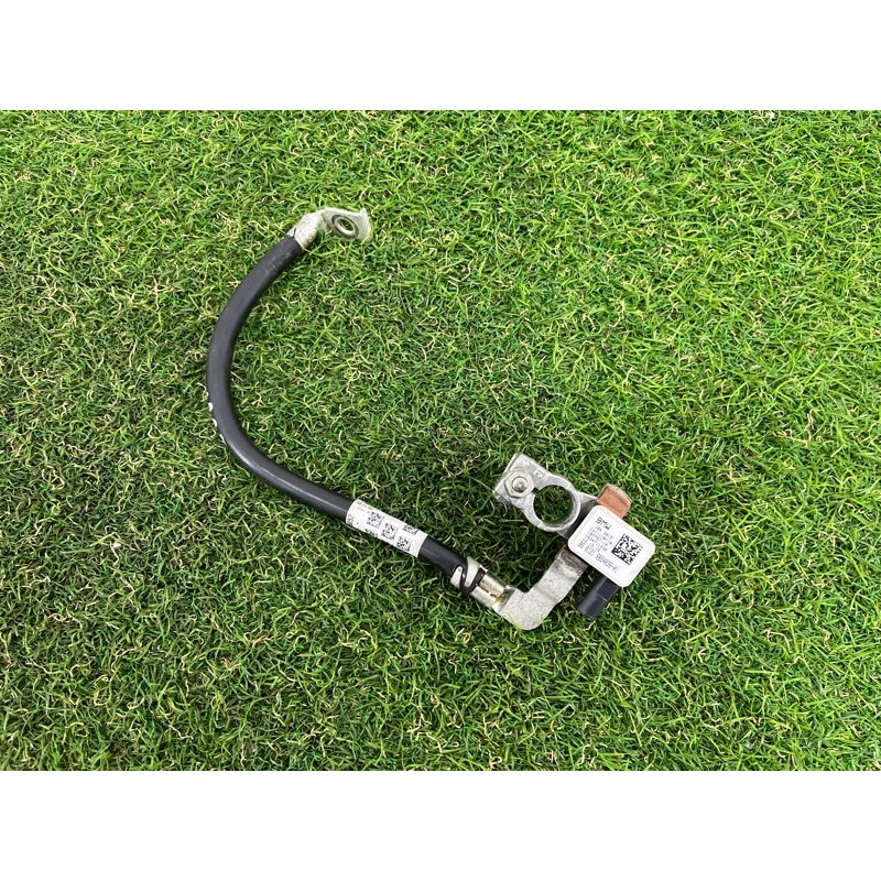 Клема мінусова (електрика) BMW 5-series G30 2017 2.0 B46B20 61216840519