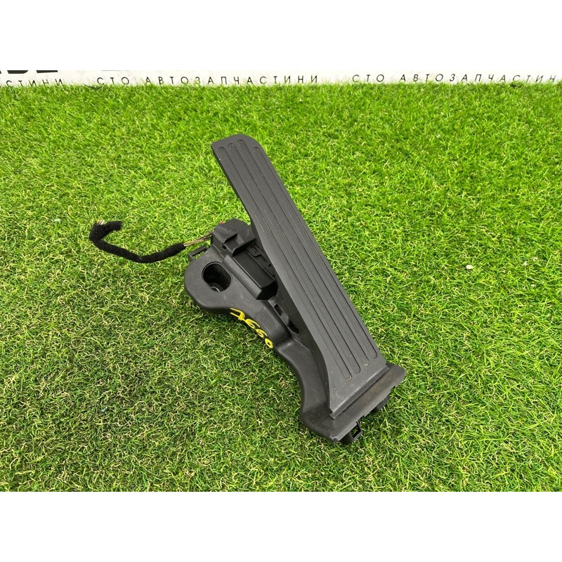 Педаль газа (электрика двигателя) Volkswagen Passat B7 2016 1.8 1K1723503AR