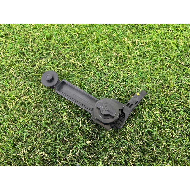 Амортизатор бардачка (салон) AUDI A4 B9 2017 2.0 8W1880324