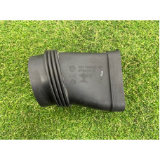 Патрубок воздушного фильтра