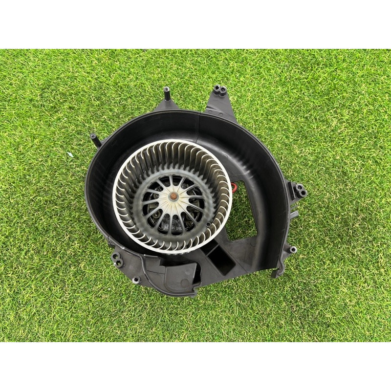 Мотор печки (отопление и кондиционирование) BMW 5-series F10 2011 3.0 64119242607