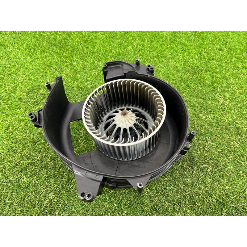 Мотор печки (отопление и кондиционирование) BMW 5-series F10 2011 3.0 64119242607